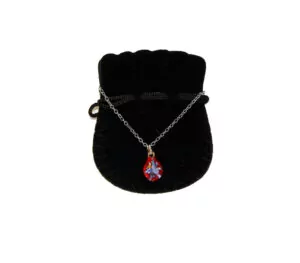 Eingeschmolzener Millefiori Glasperle rot mit Kette