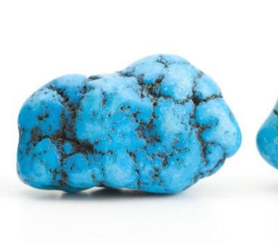 Natürliche Edelsteine: Einzigartiger handgefertigter Schmuck für Energie und Motivation